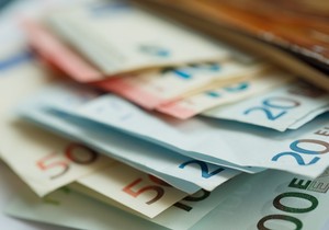 Francuski trgovinski deficit u martu povećan na 6,9 milijardi evra