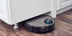 Kultowa Roomba w nowym wydaniu jest naszpikowana technologiami. Stacja ładująca to sztos