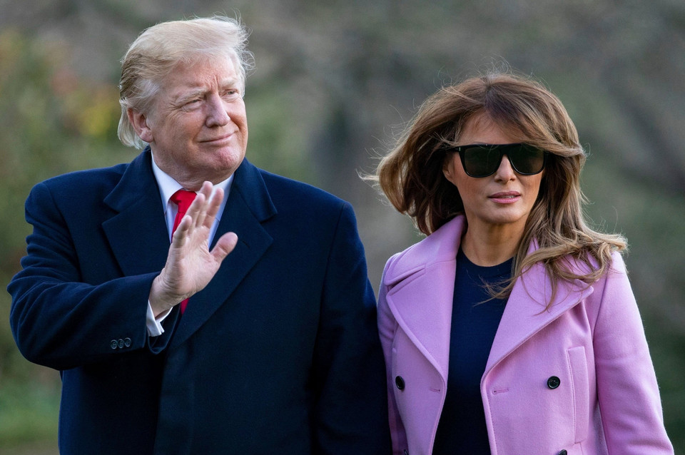 Melania Trump w zwykłych dżinsach. Jak się wam podoba ten zestaw?