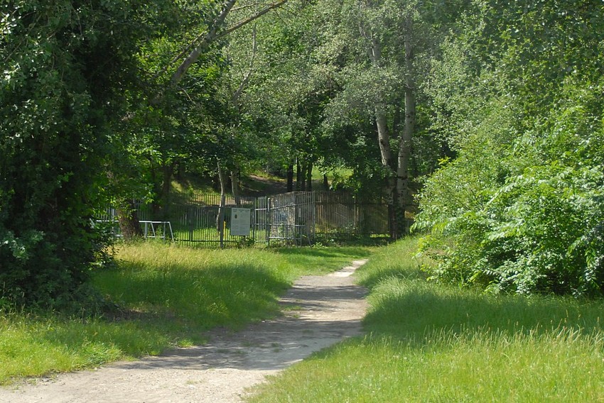 Prilaz stadionu... kad je suvo vreme