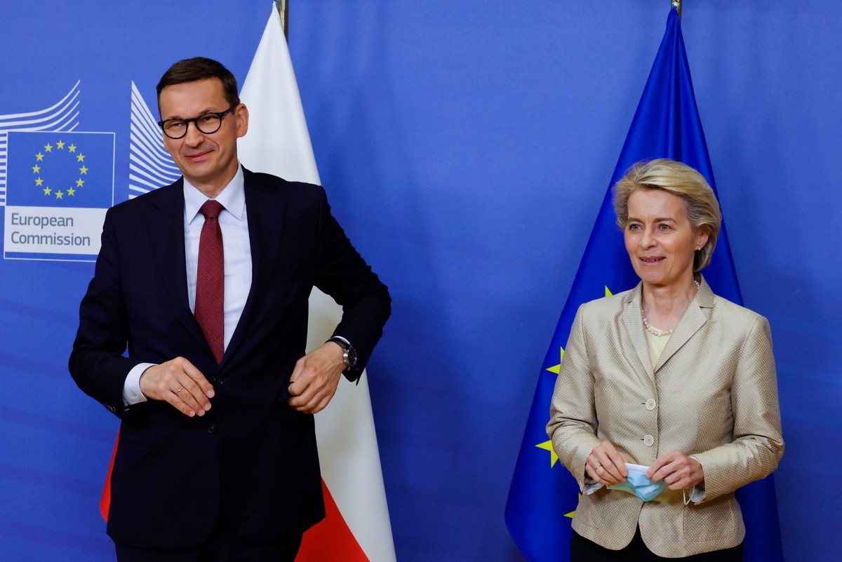 Bruksela. Ursula von der Leyen i Mateusz Morawiecki