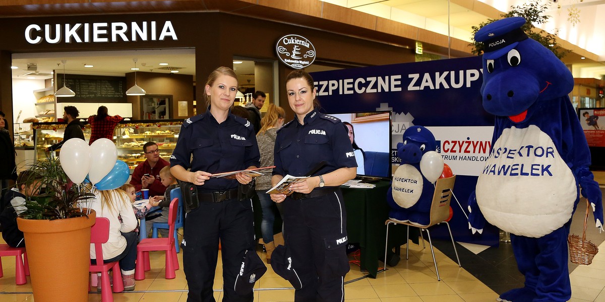 Policja radzi klientom sklepów jak nie dać się okraść