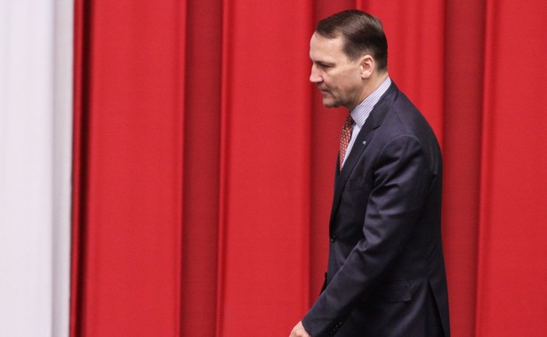 Sikorski: Polska, by współkierować Unią, musi zmienić politykę zagraniczną i wewnętrzną