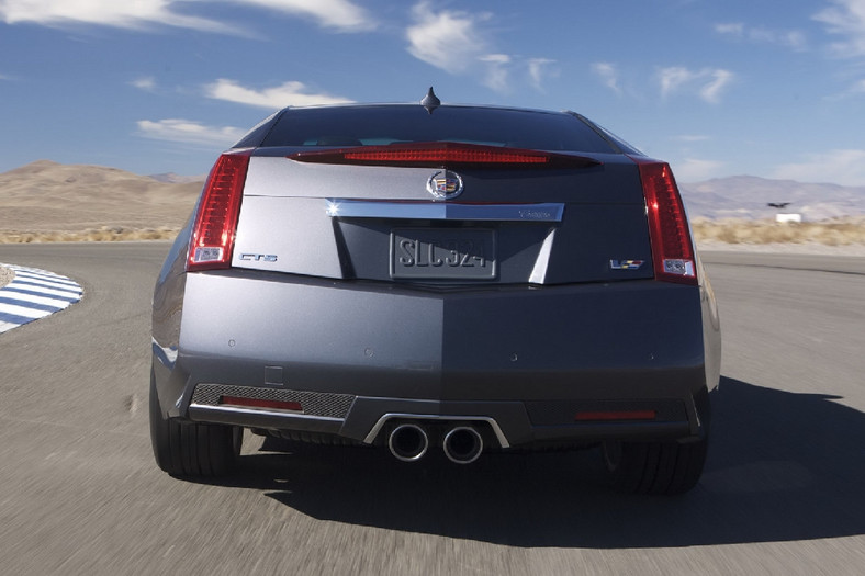 Cadillac CTS-V Coupe - Debiut już w przyszłym tygodniu na salonie w Detroit