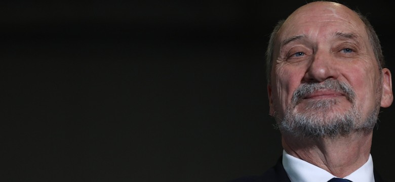 Ministrowie obrony Polski i Francji rozmawiali nt. okrętów podwodnych. Program Orka wart jest ok. 10 mld zł