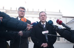 Kamiński i Wąsik są więźniami politycznymi? Ekspert Helsińskiej Fundacji Praw Człowieka wyjaśnia