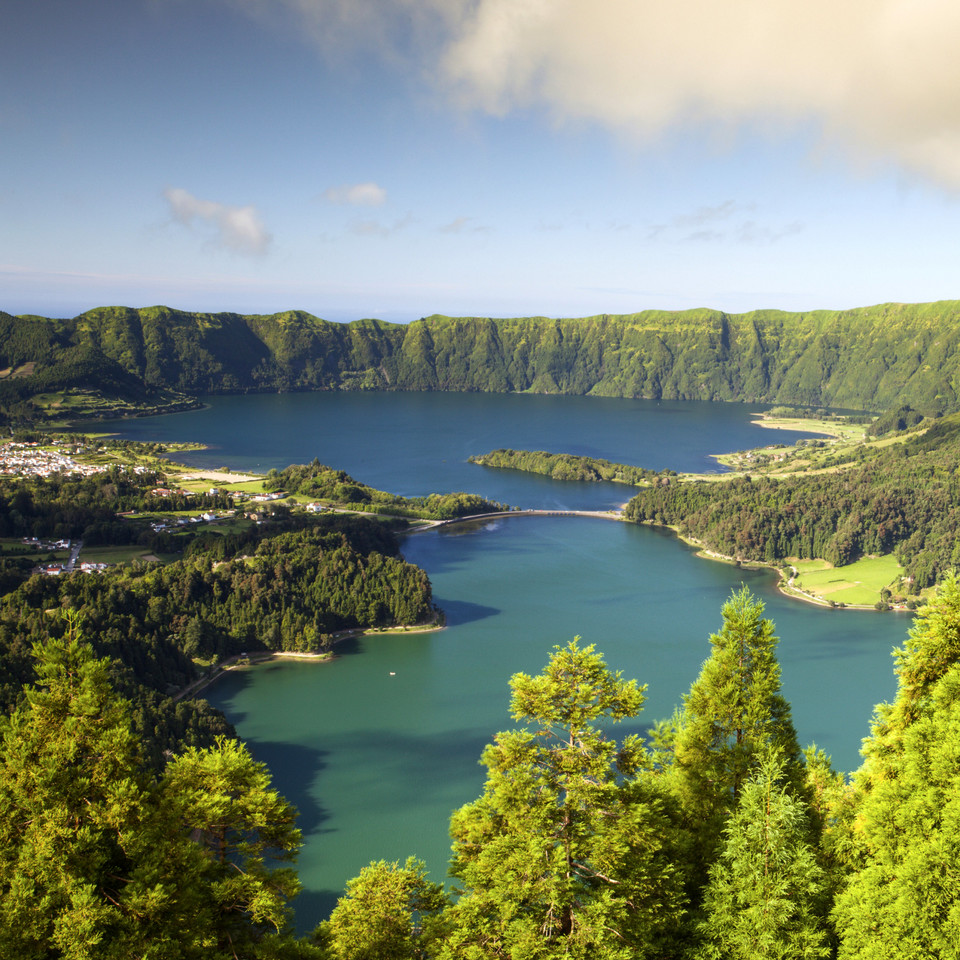 Azory - Lagoa das Sete Cidades (Jezioro Siedmiu Miast), wyspa Sao Miguel 