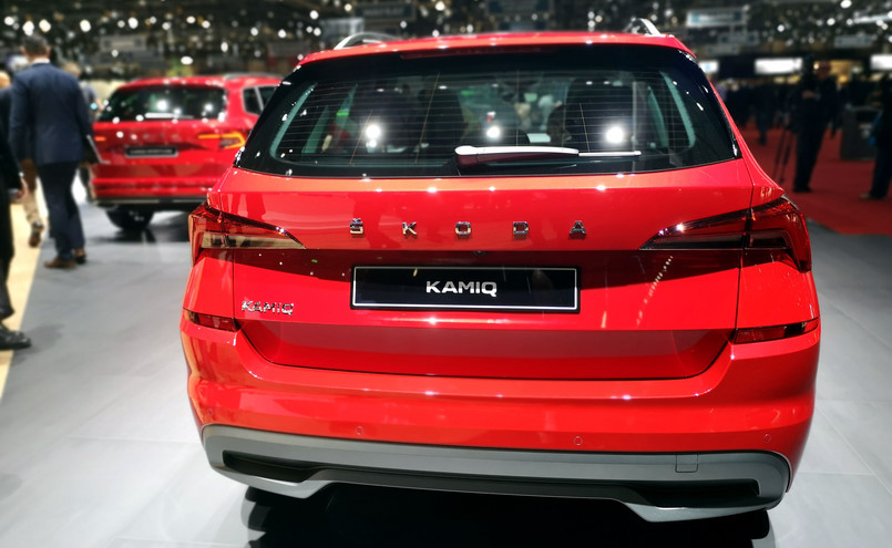 Kamiq będzie pierwszym SUV-em w Europie z napisem "SKODA" na środku pokrywy bagażnika zamiast klasycznego logo marki, znanego z innych modeli