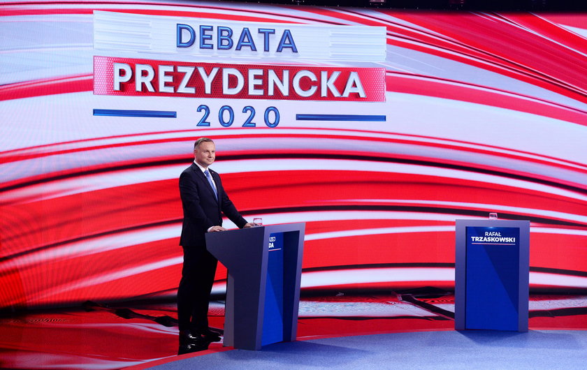 Wybory prezydenckie 2020. Mówią o zgodzie, a jeden drugiego bodzie