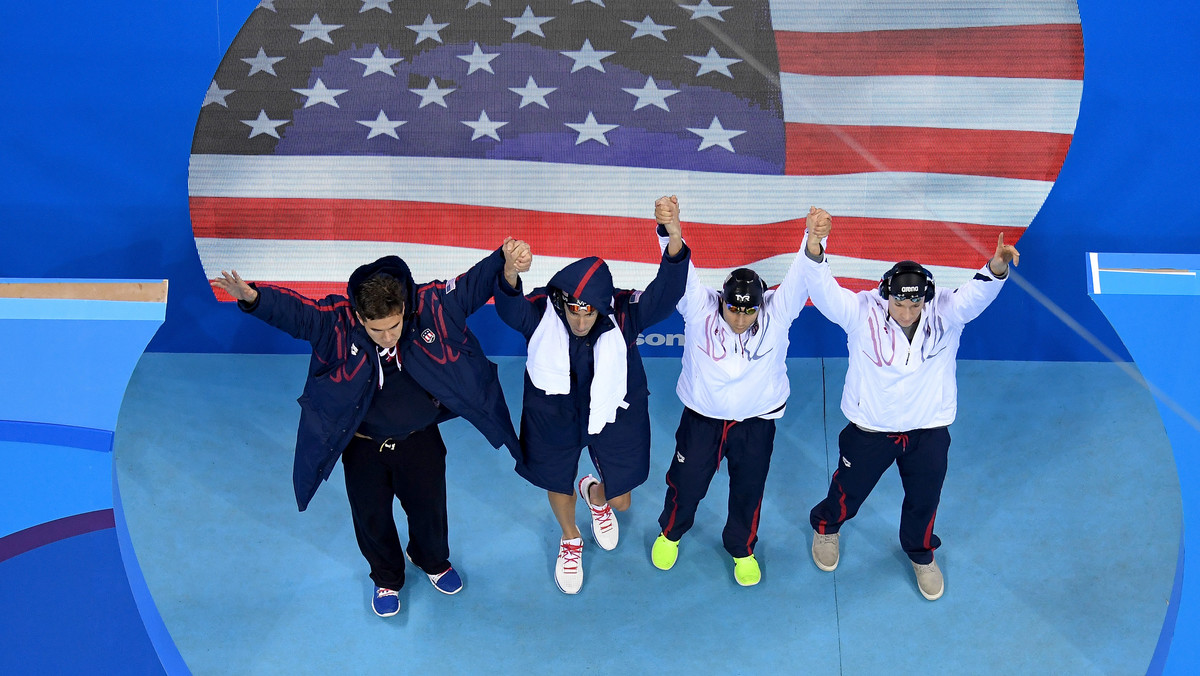 Reprezentacja USA zdobyła złoty medal w sztafecie 4x100 m stylem zmiennym w ramach igrzysk olimpijskich. Był to ostatni finał na pływalni w tegorocznych zmaganiach olimpijskich.