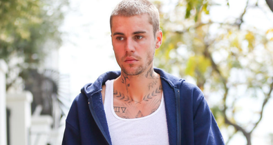 Justin Bieber rejtélyes üzenetet osztott meg, a rajongók szerint az énekes segítségért könyörög