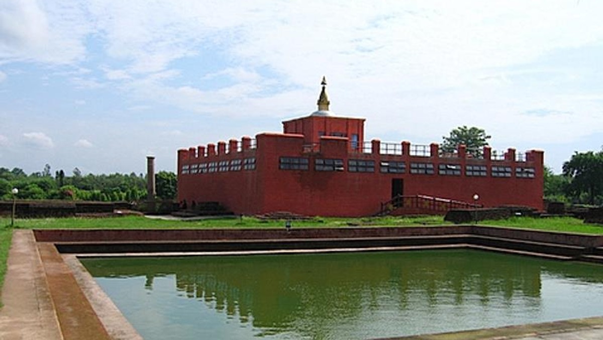 Nepal  Maya Devi Lumbini budda