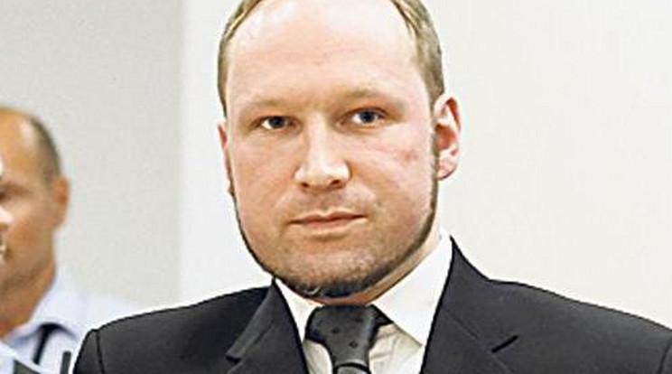 Beperelte Norvégiát  Breivik