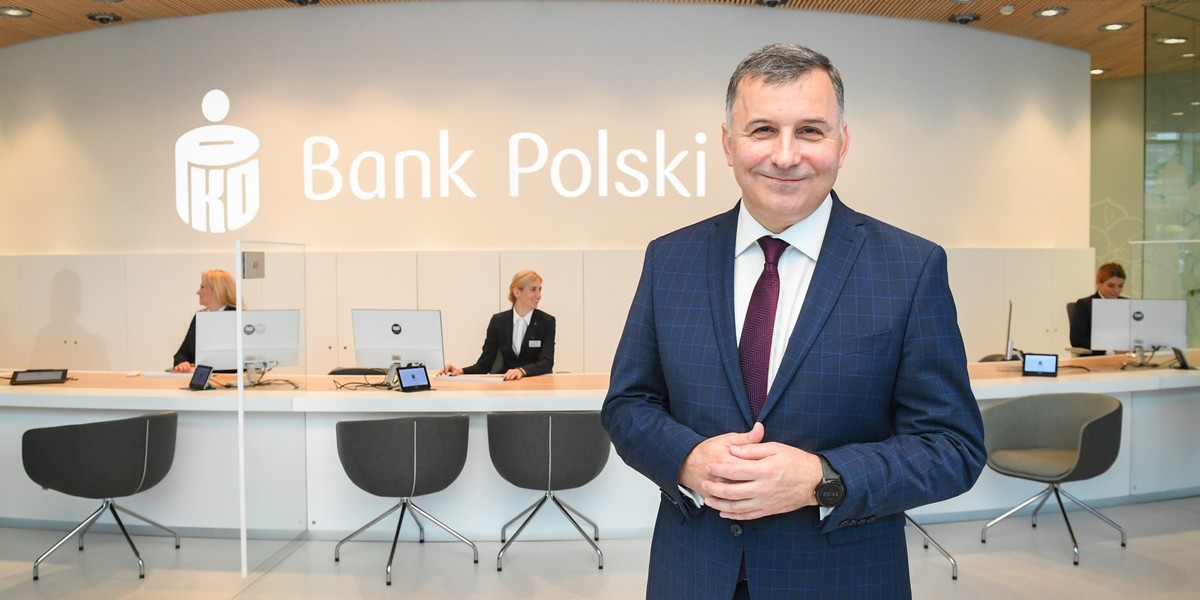 Zysk netto PKO BP w samym czwartym kwartale 2019 roku spadł do 723 mln zł z 1,01 mld zł rok wcześniej.