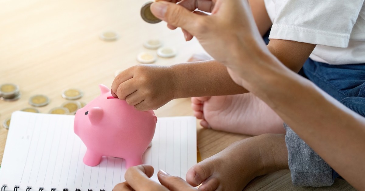 Od 1 października 2025 r. nowy okres świadczeniowy ze starym kryterium 1209 zł. Kiedy zmiana?