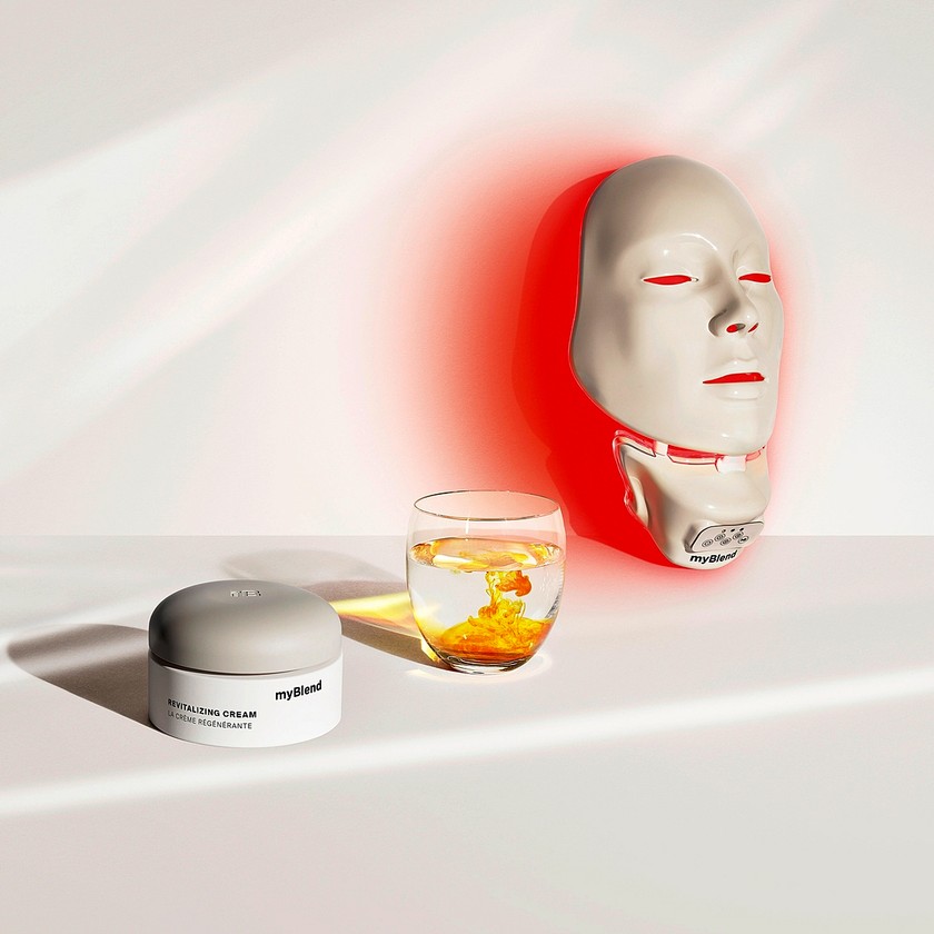 MYBLEND Gesichtscrème für 299.90 Franken, Supplements für 75.90 Franken und LED-Gesichtsmaske für 1150 Franken. 