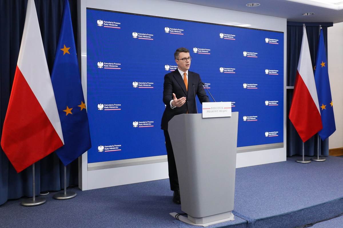 Rzecznik rządu Piotr Mueller