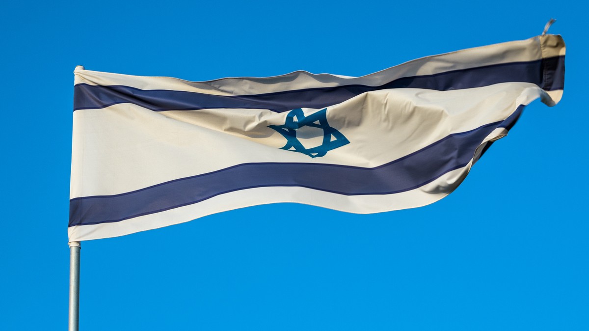 W Izraelu dotychczas odnotowano 175 przypadków wariantu Omikron, 40 z nich zarejestrowano w niedzielę - zwraca uwagę portal Times of Israel.