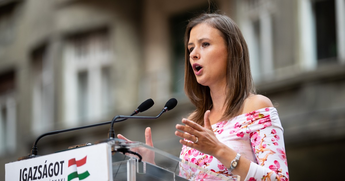 Dúró Dóra 100 ezer forinttal jutalmazná azokat, akiknek 10 évig kitart a házasságuk