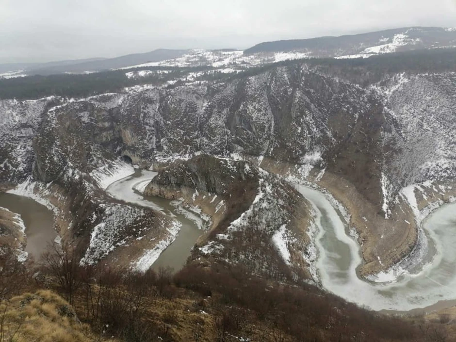 Vodostaj Uvačkog jezera pao je za najmanje 30 metara