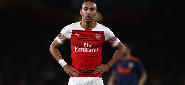 Aubameyang ukarany za zbyt późny powrót z prywatnej podróży