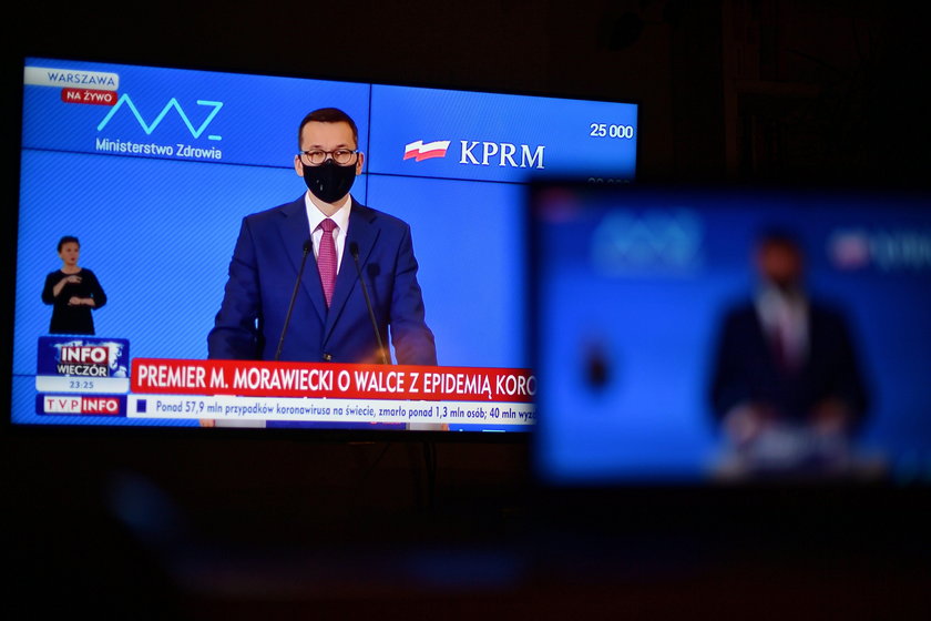 Premier Morawiecki przedstawił strategię walki z pandemią