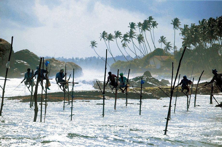 Większość rybaków w Xiapu to modele lub aktorzy, którzy czekają na turystów, by zacząć rzucać kolorowe sieci w morze. 