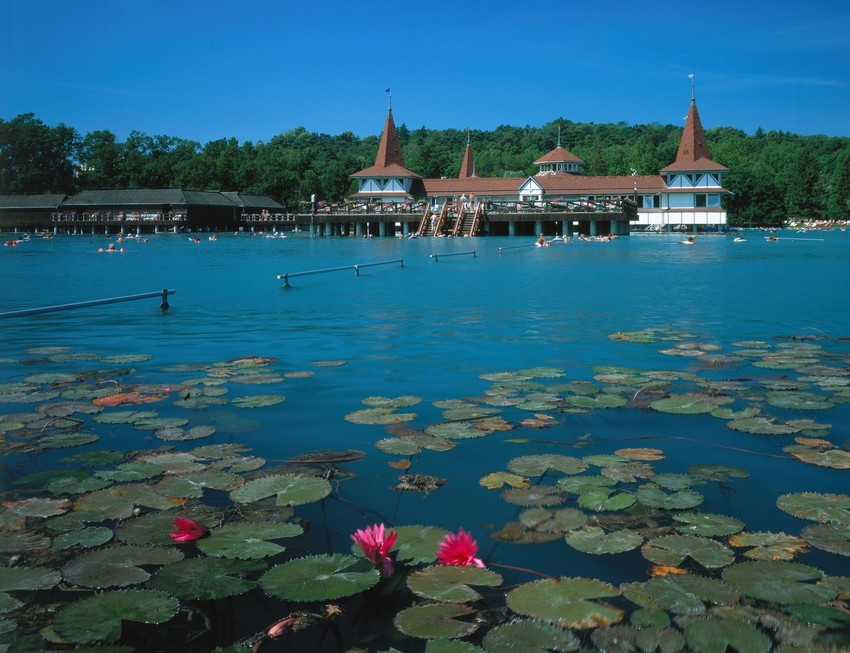 Termalna banja Heviz u Zali na Balatonu