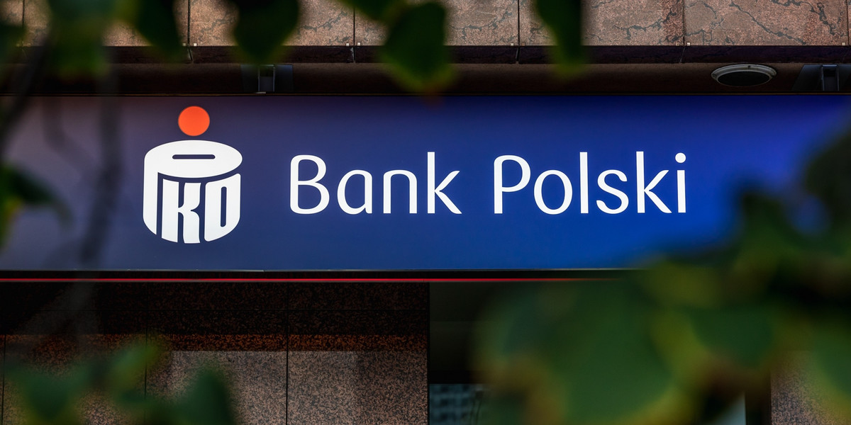 Zdjęcie ilustracyjne./ Oszuści podszywają się pod jeden z największych banków w Polsce. Uwaga na fałszywe reklamy!