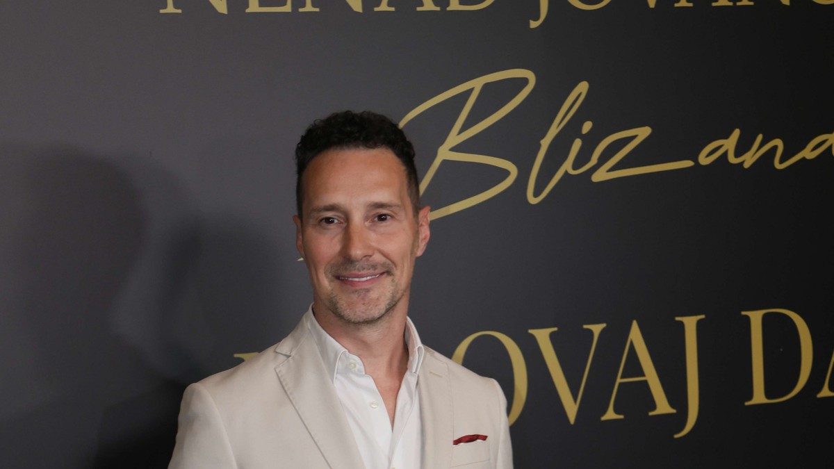 Nenad Jovanović promocija