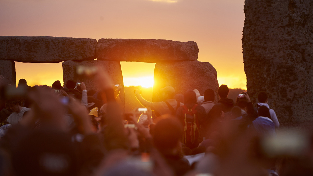 BRITAIN-TRADITION-RELIGION-SOLSTICE