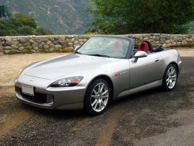 Miejsce 5 - Honda S2000, autor: Rich Niewiroski Jr., licence: Creative Commons Attribution 2.5 Generic