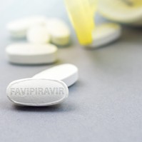 Favipiravir: rémhírterjesztés miatt feljelentést tett az OGYÉI