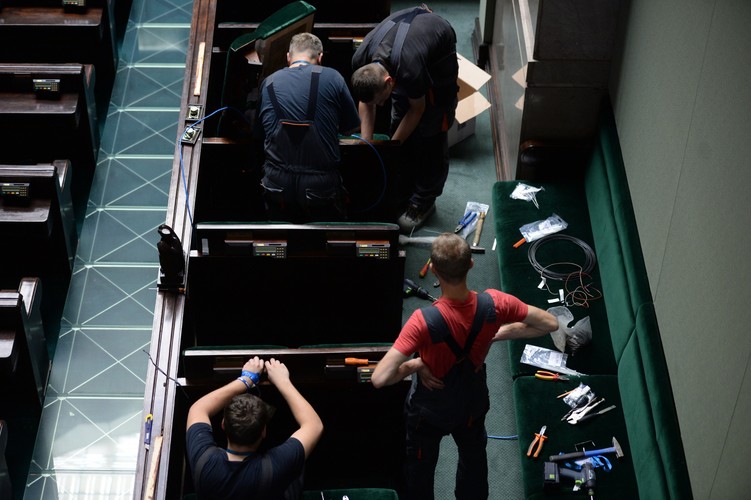 Modernizacja aparatury do głosowania w Sejmie