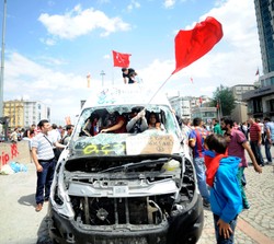 Antyrządowe zamieszki w Turcji. Ponownie gorąco w Stambule