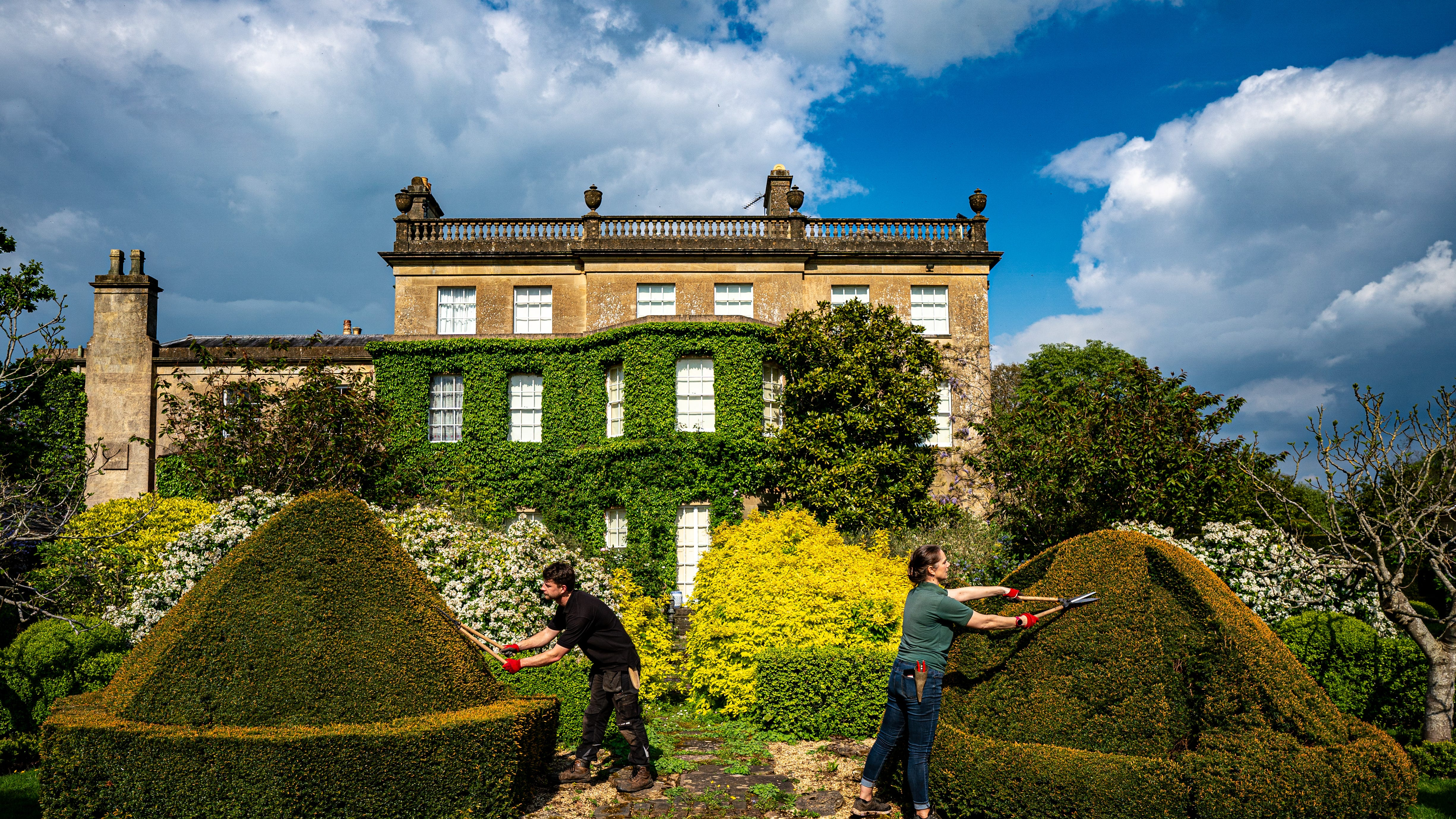King Charles loses 11 gardeners at Highgrove over pay