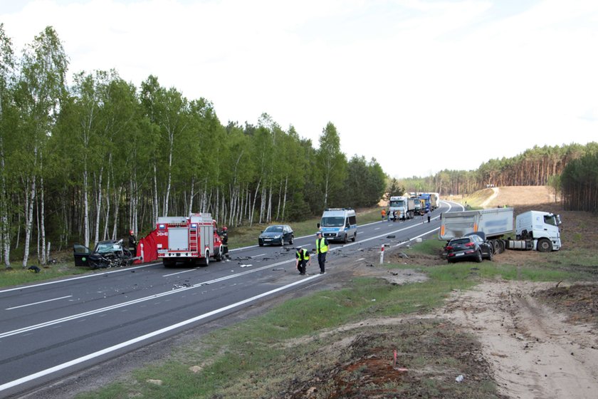 Śmiertelny wypadek na S3 pod Zieloną Górą