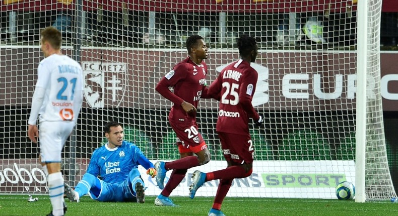 Opa Nguette (L) scored his fourth Ligue 1 goal of the season for Metz