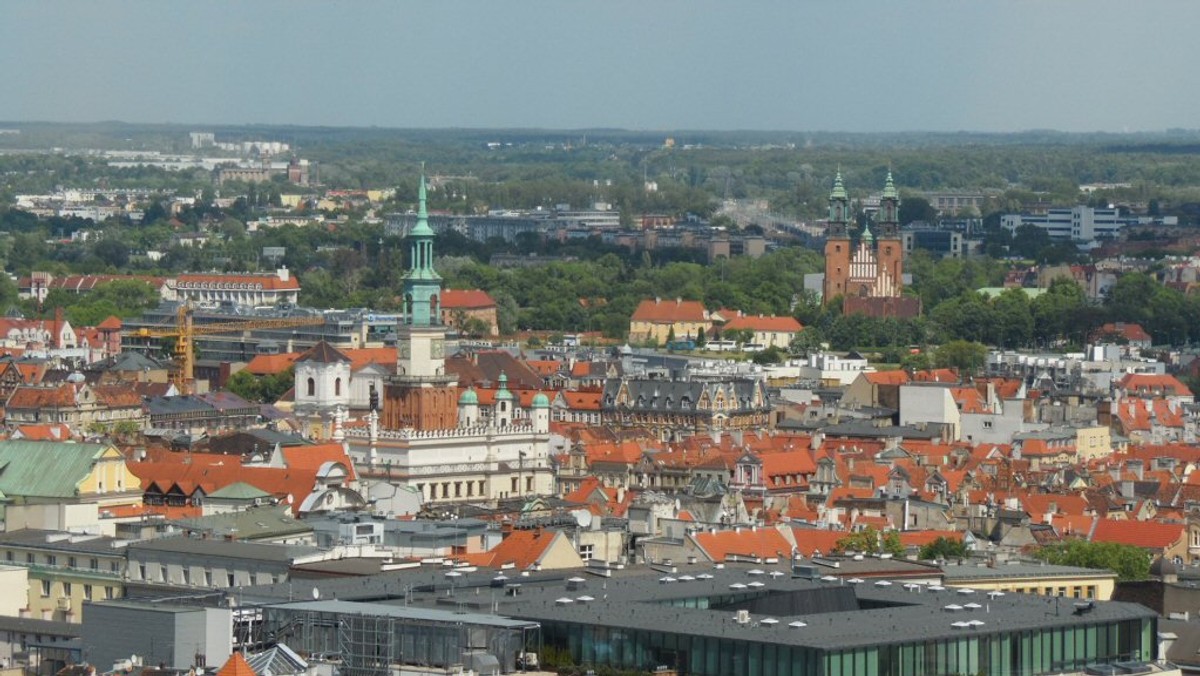 Rada Miasta Poznania podjęła na wtorkowej sesji decyzję o stosowaniu się władz miasta do orzeczeń Trybunału Konstytucyjnego, także do tych wyroków, które nie zostały opublikowane w Dzienniku Ustaw i Dzienniku Urzędowym "Monitor Polski".