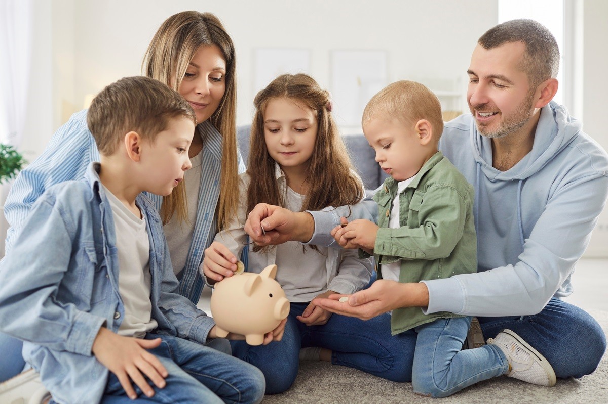 W marcu niektóre rodziny przelewy z 800 plus otrzymają wcześniej niż zwykle