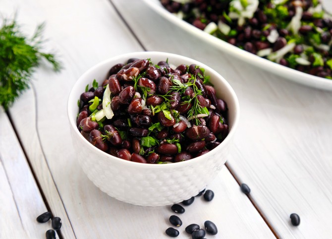 Salata od crvenog pasulja