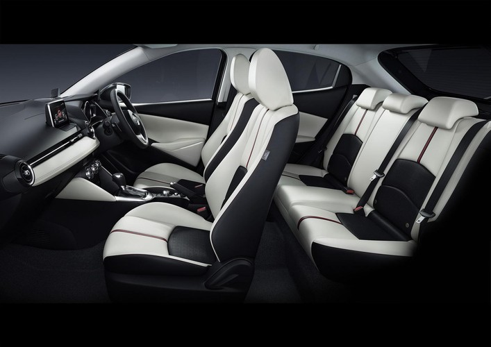 Mazda2 (w Japonii jako mazda demio)