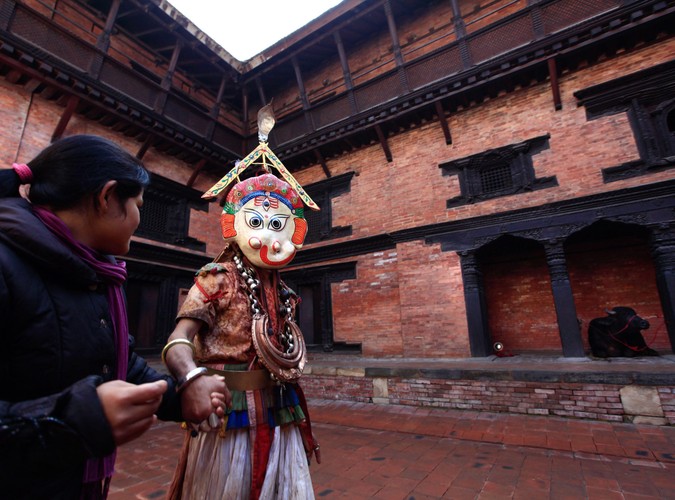 Tak wygląda odzwierciedlenie boga Ganesha. Tancerze przedstawiają 14 bóstw. Jest wśród nich między innymi Ganesha, Shiva, Laxmi, Brahma oraz Bishnu