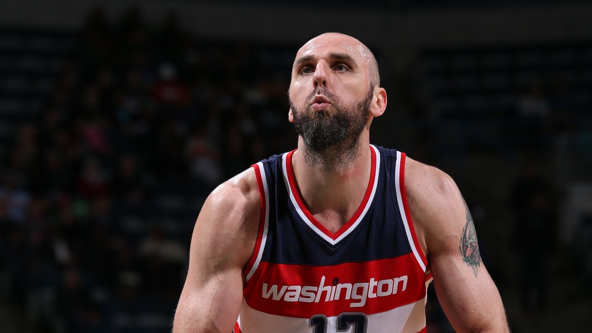 Washington Wizards przegrali sparingową potyczkę z Miami Heat 105:110. Marcin Gortat był najlepszym strzelcem swojego zespołu z 18 punktami na koncie, Polak miał także 13 zbiórek. O końcowym wyniku zadecydowała dyspozycja rezerwowych.