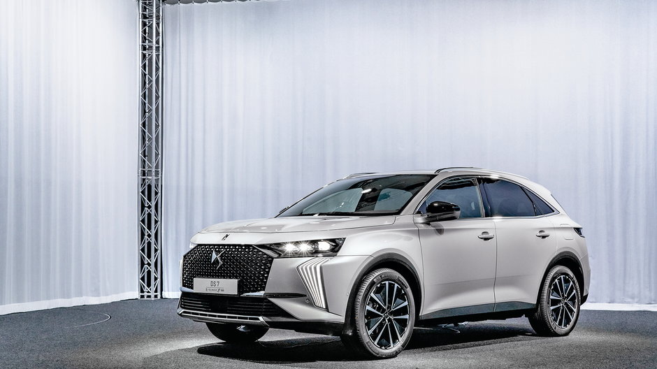 DS 7 po face liftingu (2022)