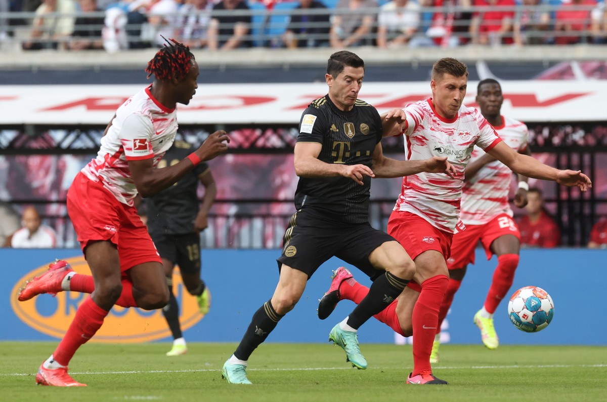 Robert Lewandowski, Willi Orban i Mohamed Simakan