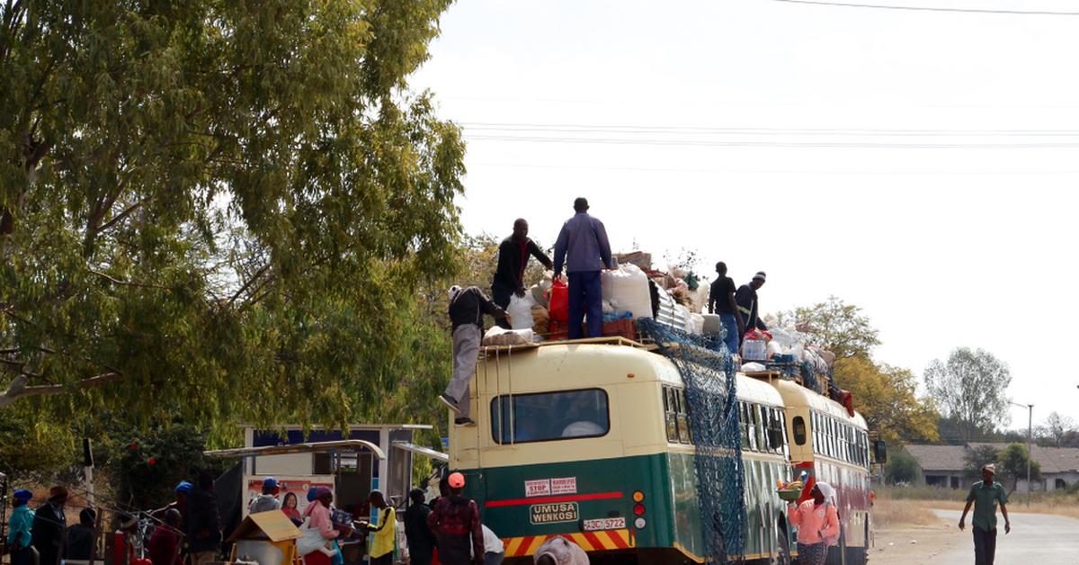  Jazda pod prąd na rondach, zasada większy ma więcej praw. Zimbabwe walczy z epidemią wypadków drogowych