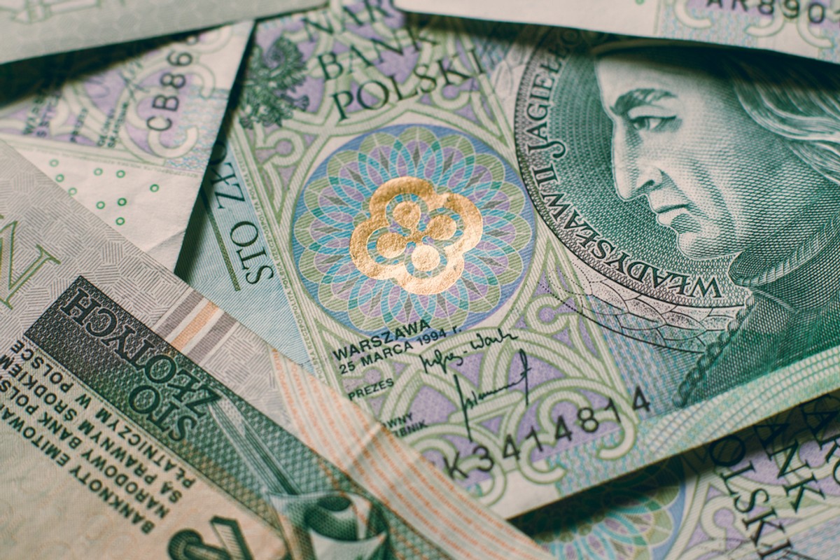 W raporcie mowa jest także o Polsce, skąd w 2015 r. pieniądze wyciekały zarówno do unijnych, jak i pozaunijnych rajów podatkowych.
