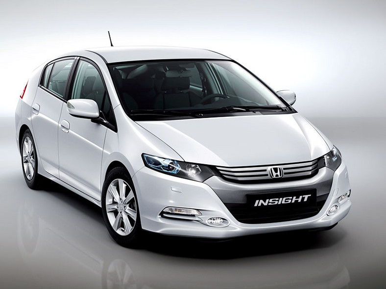 Honda Insight: ekologiczna i ekonomiczna hybryda