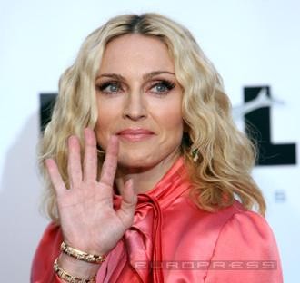 15318_89051-madonna-bi-d00011292cfaeba30762f